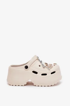Klapki Damskie Na Masywnej Platformie Z Przypinkami Beżowe Vivira