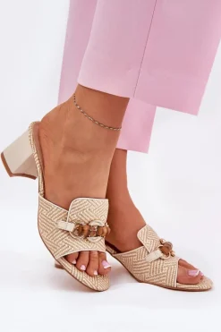 Klapki Damskie Na Obcasie Z Ozdobą Beżowe Ovittole