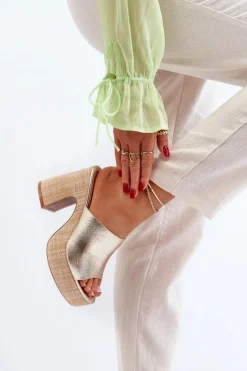 Klapki Damskie Na Obcasie Słupku Złote Siobhan