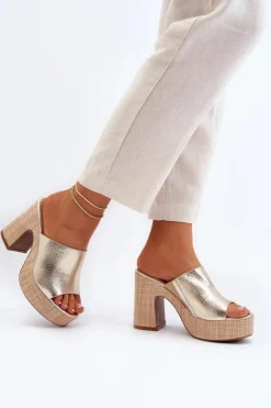 Klapki Damskie Na Obcasie Słupku Złote Siobhan