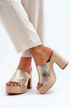 Klapki Damskie Na Obcasie Słupku Złote Siobhan