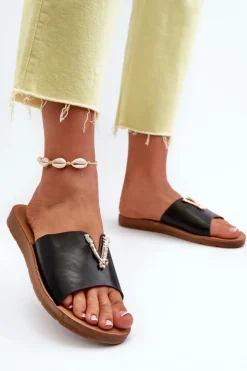 Klapki Damskie Na Płaskiej Podeszwie Z Ozdobą Eko Skórzane Czarne Makia