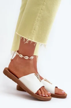 Klapki Damskie Na Płaskiej Podeszwie Z Ozdobą Eko Skórzane Białe Makia