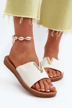 Klapki Damskie Na Płaskiej Podeszwie Z Ozdobą Eko Skórzane Białe Makia