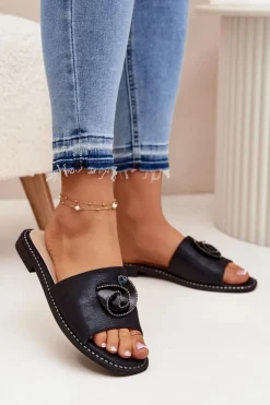 Klapki Damskie Na Płaskim Obcasie Z Ozdobnym Detalem KV51-007 Czarne