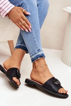 Klapki Damskie Na Płaskim Obcasie Z Ozdobnym Detalem KV51-007 Czarne