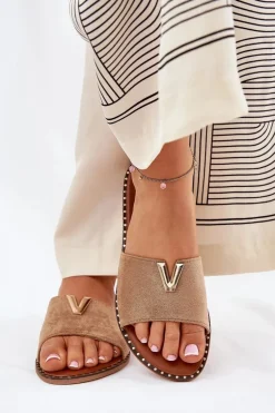 Klapki Damskie Na Płaskim Obcasie Z Ozdobnymi Detalami Khaki Saliena