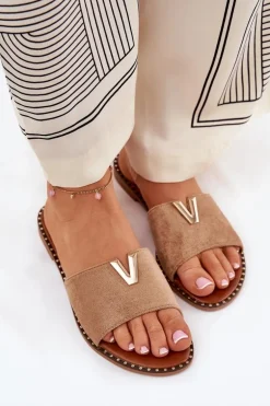 Klapki Damskie Na Płaskim Obcasie Z Ozdobnymi Detalami Khaki Saliena