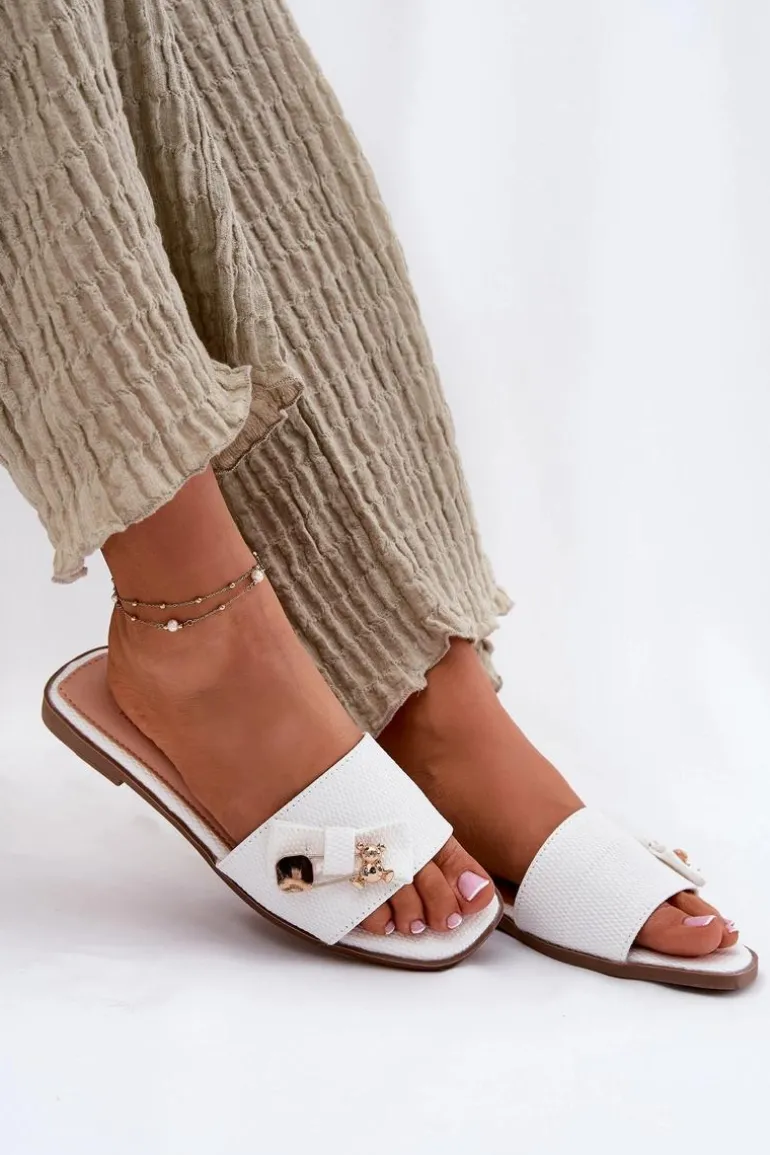 Klapki Damskie Na Płaskim Obcasie Z Kokardą Białe Sallariela