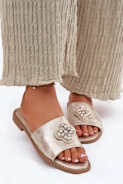 Klapki Damskie Na Płaskim Obcasie Z Ozdobnym Detalem S.Barski KV51-087 Złote