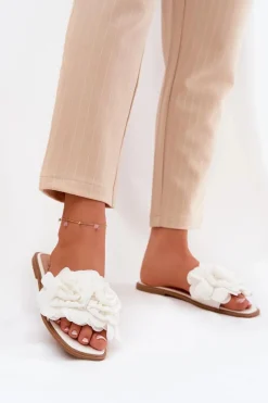 Klapki Damskie Na Płaskim Obcasie Z Ozdobnymi Kwiatami Białe Misorsse