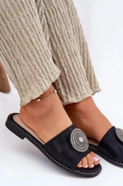 Klapki Damskie Na Płaskim Obcasie Z Ozdobą S.Barski KV51-013 Czarne