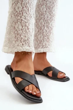 Klapki Damskie Na Płaskim Obcasie Z Eko Skóry S.Barski KV27-002 Czarne