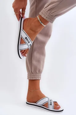 Klapki Damskie Na Piankowej Podeszwie Big Star NN274A509 Białe