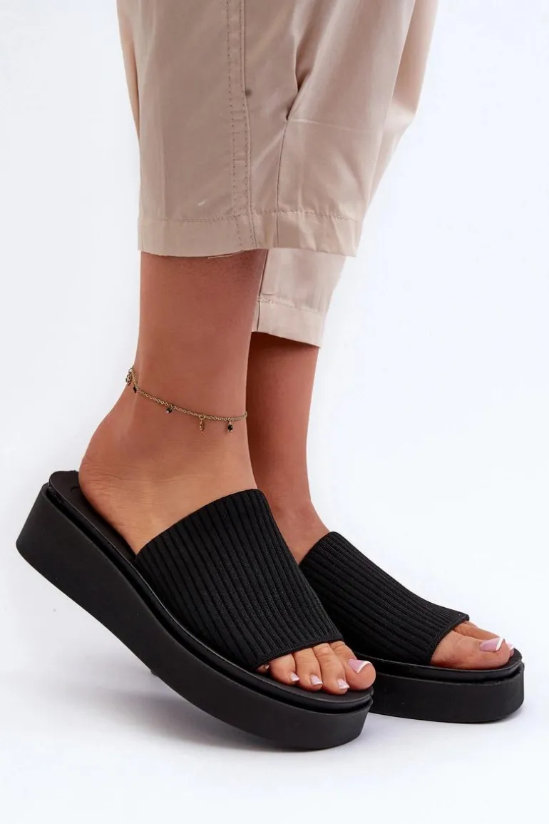 Klapki Damskie Na Platformie Sergio Leone SK083H Czarne