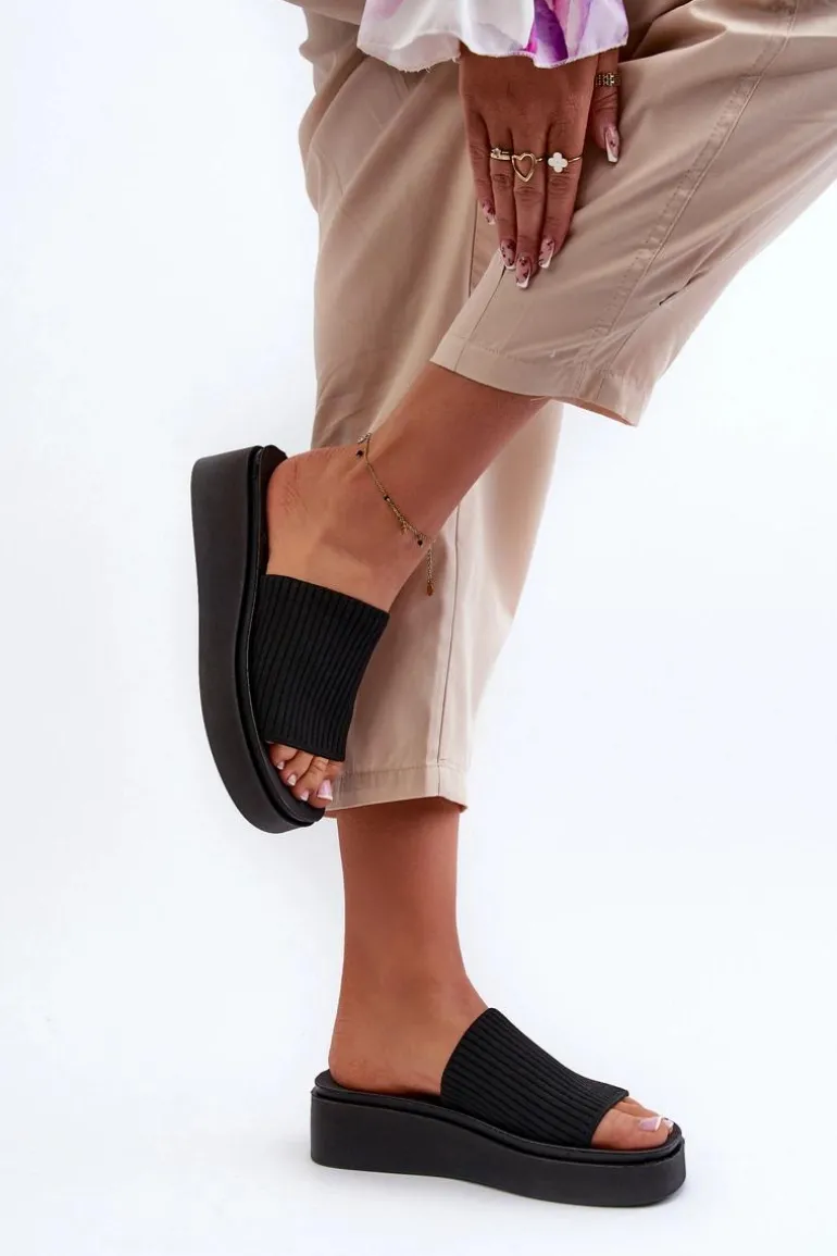 Klapki Damskie Na Platformie Sergio Leone SK083H Czarne