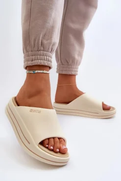 Klapki Damskie Na Platformie Big Star NN274A034 Beżowe