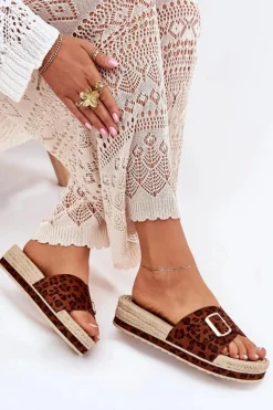 Klapki Damskie Na Platformie Ze Złotą Klamrą Panterka Selira