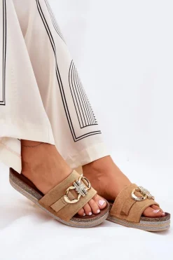 Klapki Damskie Na Platformie Z Brokatem I Złotą Ozdobą Camel Rilirea