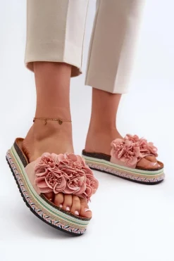 Klapki Damskie Na Platformie Ozdobione Kwiatkami Różowe Nodina