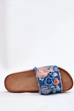 Klapki Damskie Na Platformie Z Plecionką I Kwiatkami Niebieskie Chellia