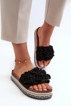 Klapki Damskie Na Platformie Ozdobione Kwiatkami Czarne Nodina