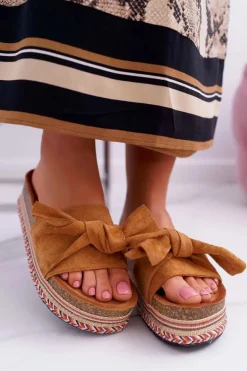 Klapki Damskie Na Platformie Z Kokardą Camel Chantal