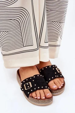 Klapki Damskie Na Platformie Z Klamrą I Ćwiekami Czarne Nusithia