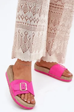 Klapki Damskie Na Platformie Ze Złotą Klamrą Fuksja Selira