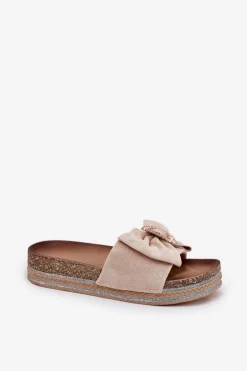 Klapki Damskie Na Platformie Z Kokardką I Ozdobną Broszką Beżowe Lenela