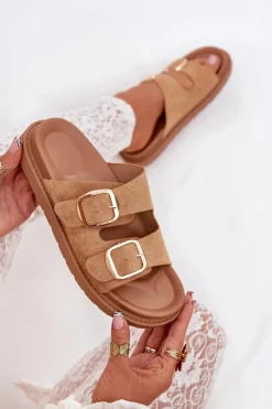 Klapki Damskie Na Platformie Ze Złotymi Klamrami Camel Verena