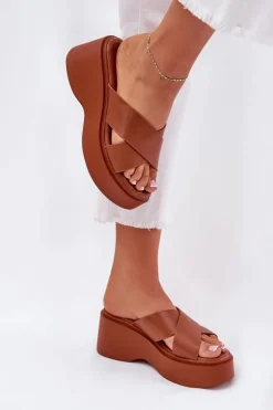 Klapki Damskie Na Platformie I Koturnie Camel Nelithraea