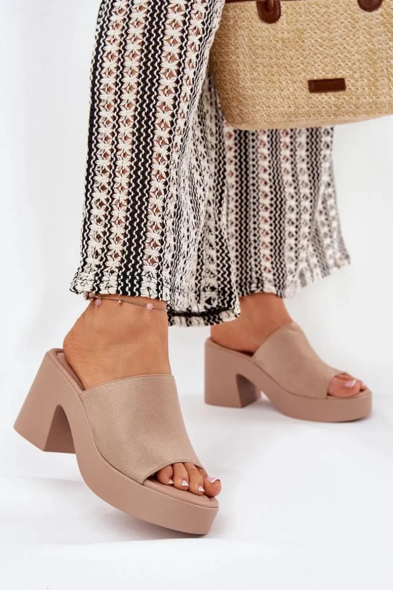 Klapki Damskie Na Słupku I Platformie Khaki Omeisa