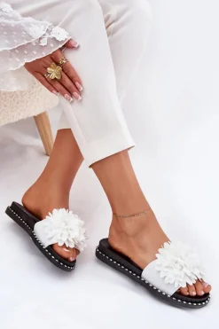 Klapki Damskie Ozdobione Kwiatami Białe Cellanen