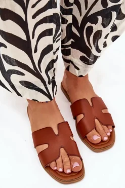 Klapki Damskie Płaskie Z Wycięciami Camel Salyra