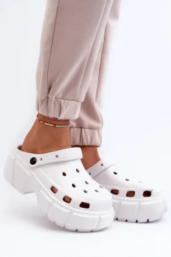 Klapki Damskie Piankowe Na Masywnej Podeszwie Białe Witima