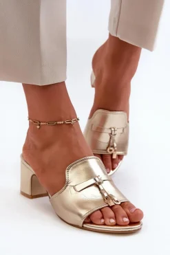 Klapki Damskie Z Eko Skóry Na Obcasie Złote Jemenna