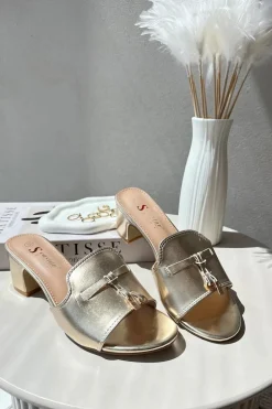 Klapki Damskie Z Eko Skóry Na Obcasie Złote Jemenna