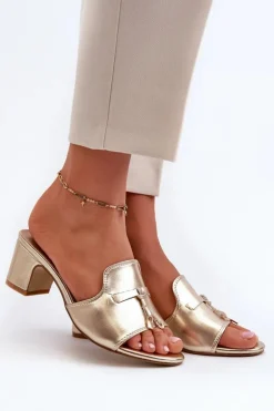 Klapki Damskie Z Eko Skóry Na Obcasie Złote Jemenna