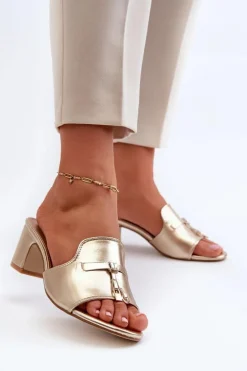Klapki Damskie Z Eko Skóry Na Obcasie Złote Jemenna