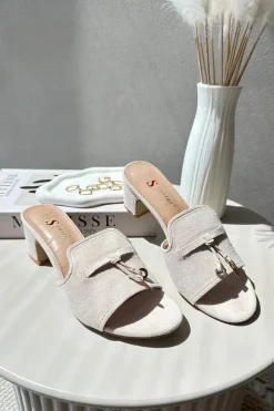 Klapki Damskie Z Eko Zamszu Na Obcasie Beżowe Jemenna