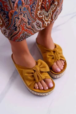 Klapki Damskie Z Kokardami Gruba Podeszwa Żółte Milady