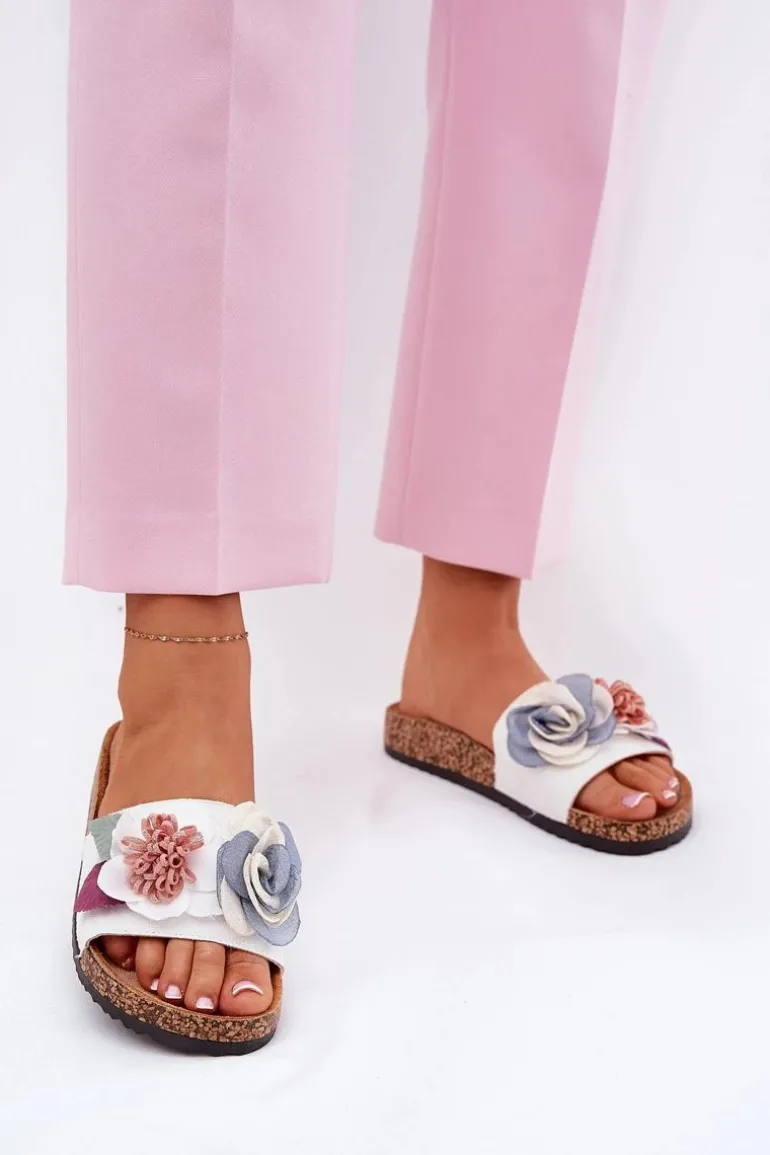 Klapki Damskie Z Kwiatkami Na Korkowej Platformie Białe Zinrosa