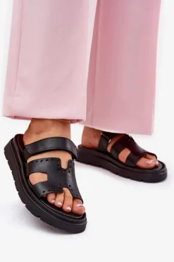 Klapki Damskie Z Naturalnej Skóry Na Platformie Zazoo 40440 Czarne