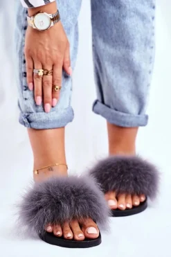 Klapki Damskie z Naturalnym Futerkiem Szare Bushido