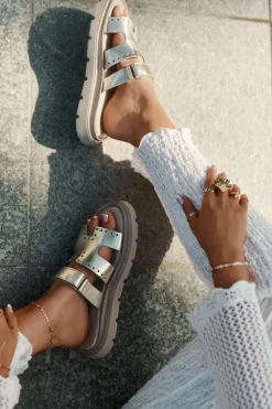 Klapki Damskie Z Naturalnej Skóry Na Platformie Zazoo 40440 Złote