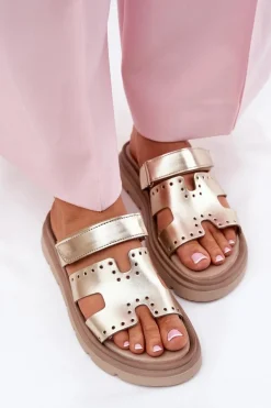 Klapki Damskie Z Naturalnej Skóry Na Platformie Zazoo 40440 Złote