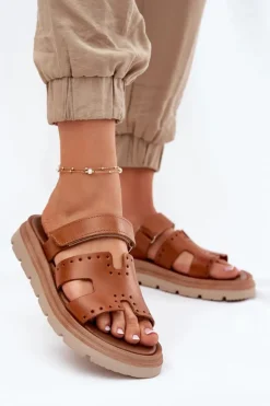 Klapki Damskie Z Naturalnej Skóry Na Platformie Zazoo 40440 Brązowe