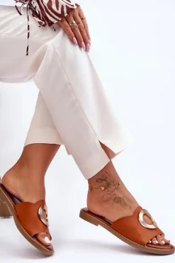 Klapki Damskie Z Okrągłą Ozdobą Camel Donatell