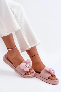 Klapki Damskie Z Ozdobą Na Niskiej Platformie Różowe Cedrella
